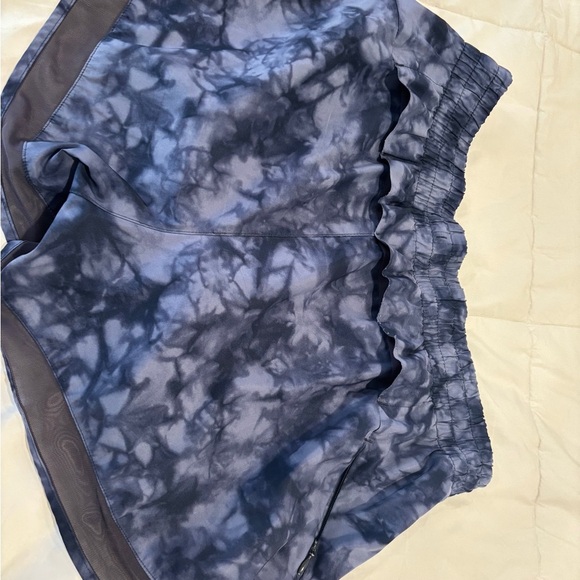 Athleta Blue Tie-Dye Athletic Shorts - Picture 3 of 5